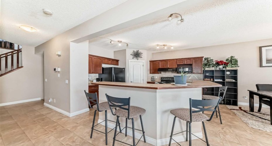 292 Taralake Terrace, Calgary, Alberta T3J0A1, 5 Bedrooms Bedrooms, ,4 BathroomsBathrooms,Residential,For Sale,Taralake,A2286007