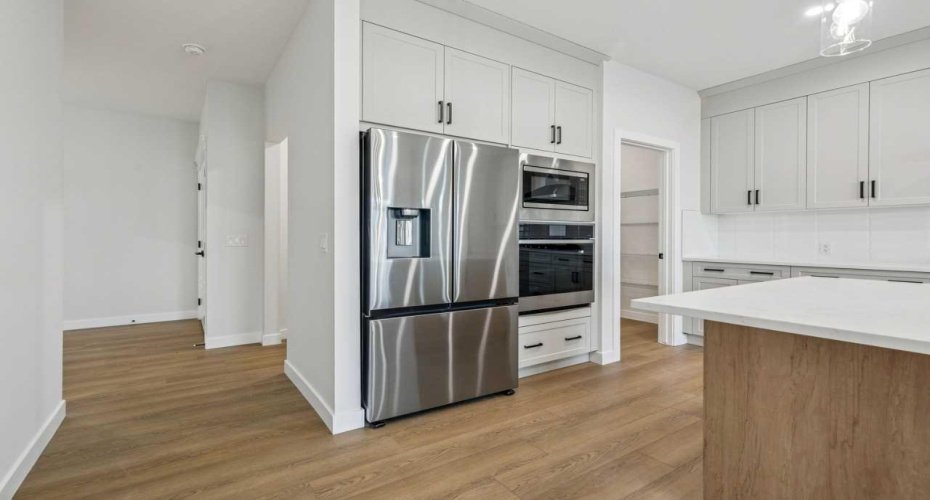 144 Hotchkiss Common, Calgary, Alberta T3S0N8, 4 Bedrooms Bedrooms, ,3 BathroomsBathrooms,Residential,For Sale,Hotchkiss,A2286016