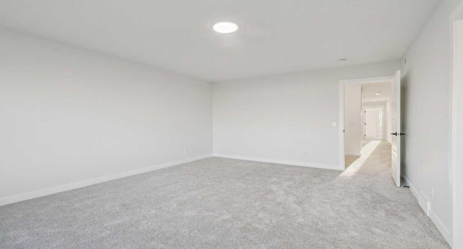 144 Hotchkiss Common, Calgary, Alberta T3S0N8, 4 Bedrooms Bedrooms, ,3 BathroomsBathrooms,Residential,For Sale,Hotchkiss,A2286016