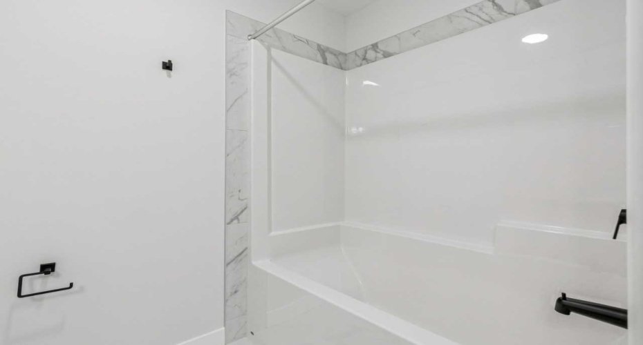 144 Hotchkiss Common, Calgary, Alberta T3S0N8, 4 Bedrooms Bedrooms, ,3 BathroomsBathrooms,Residential,For Sale,Hotchkiss,A2286016