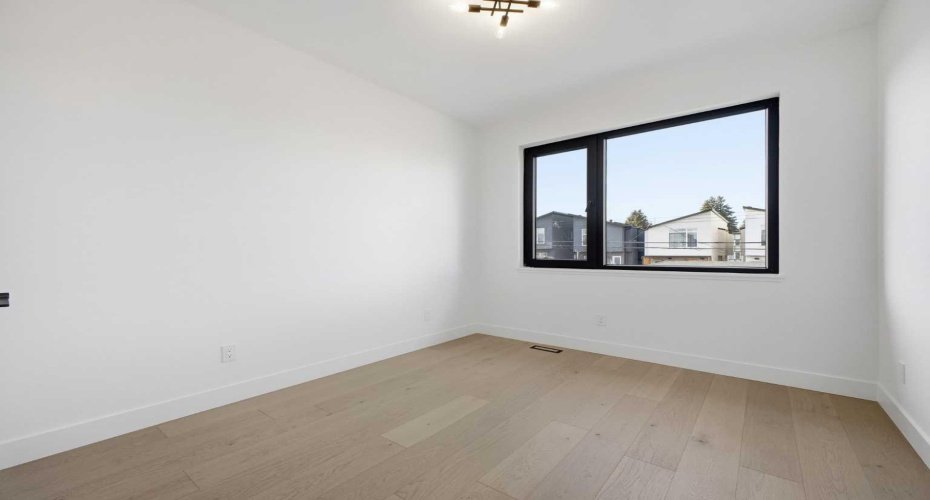 1427 26A Street, Calgary, Alberta T3C 1K9, 5 Bedrooms Bedrooms, ,4 BathroomsBathrooms,Residential,For Sale,26A,A2286048