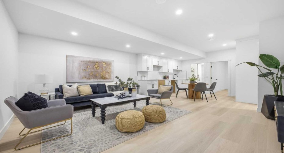 1427 26A Street, Calgary, Alberta T3C 1K9, 5 Bedrooms Bedrooms, ,4 BathroomsBathrooms,Residential,For Sale,26A,A2286048