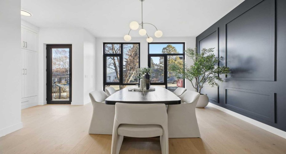 1427 26A Street, Calgary, Alberta T3C 1K9, 5 Bedrooms Bedrooms, ,4 BathroomsBathrooms,Residential,For Sale,26A,A2286048