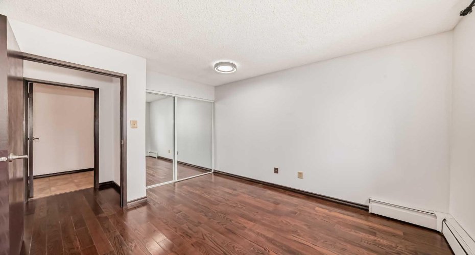 1613 11 Avenue, Calgary, Alberta T3C 0N3, 1 Bedroom Bedrooms, ,1 BathroomBathrooms,Residential,For Sale,11,A2259885