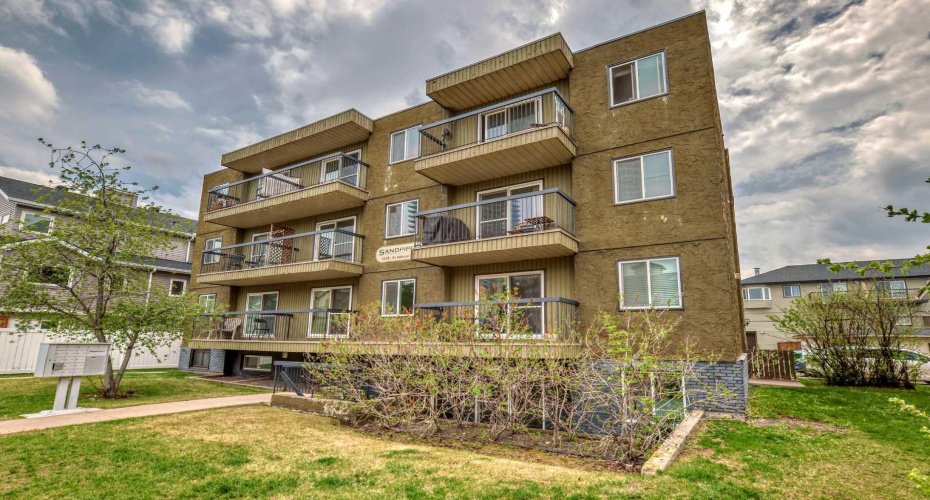 1613 11 Avenue, Calgary, Alberta T3C 0N3, 1 Bedroom Bedrooms, ,1 BathroomBathrooms,Residential,For Sale,11,A2259885