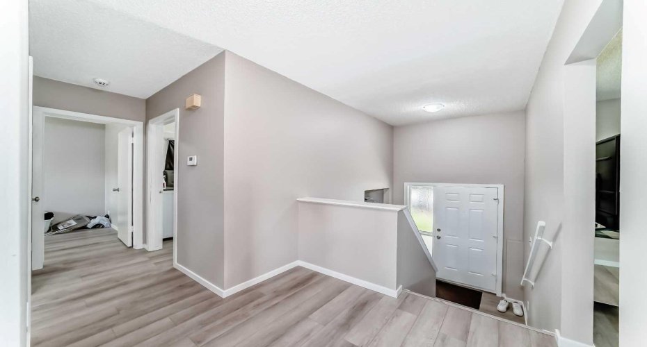 627 Fortalice Crescent, Calgary, Alberta T2A2C8, 4 Bedroom Bedrooms, 0 ,2 BathroomBathrooms,Residential,For Sale,Fortalice,0,A2286433