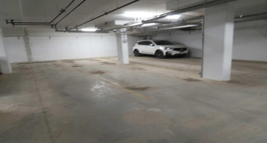 2 parking stalls