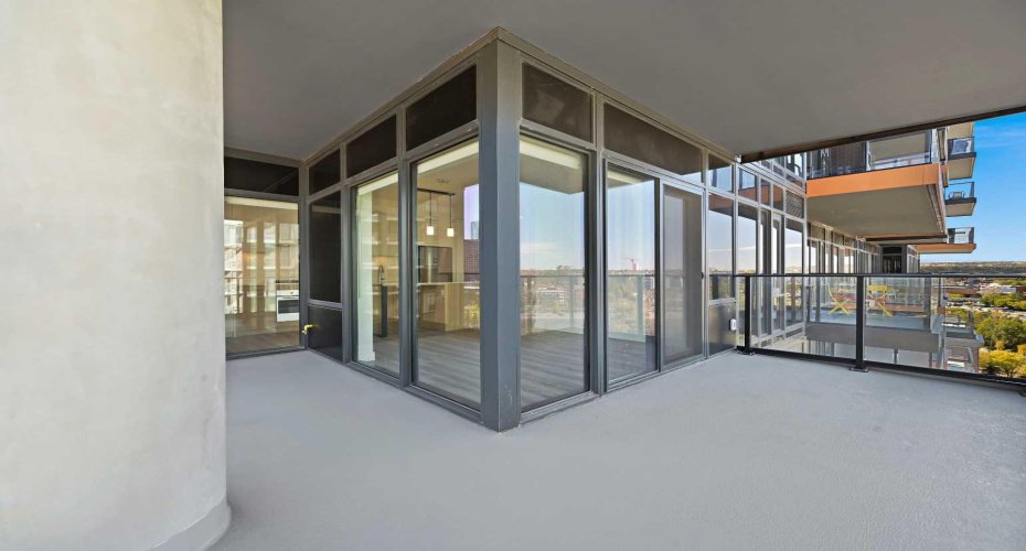 730 2 Avenue, Calgary, Alberta T2P 1R8, 2 Bedrooms Bedrooms, ,2 BathroomsBathrooms,Residential,For Sale,2,A2286080