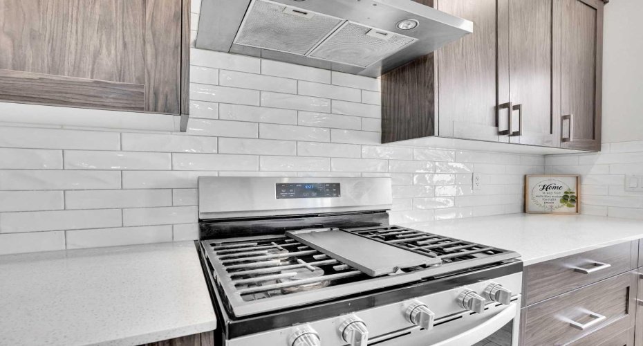 155 Savanna Way, Calgary, Alberta T3J 0Z9, 4 Bedrooms Bedrooms, ,4 BathroomsBathrooms,Residential,For Sale,Savanna,A2286131