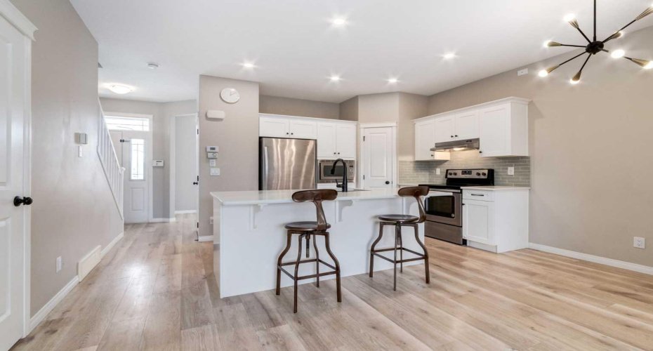 730 Belmont Drive, Calgary, Alberta T2X 4H3, 2 Bedrooms Bedrooms, ,3 BathroomsBathrooms,Residential,For Sale,Belmont,A2286204