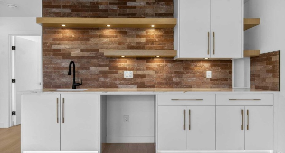 Custom White Oak and Brick Veneer Bar