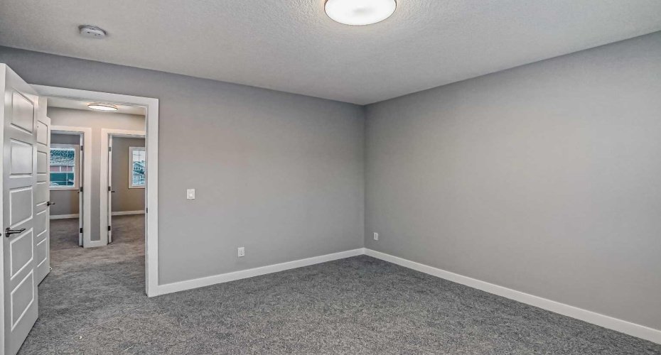 39 Agate Road, Cochrane, Alberta T4C 3B9, 3 Bedrooms Bedrooms, ,3 BathroomsBathrooms,Residential,For Sale,Agate,A2283062