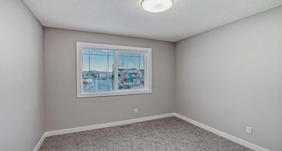 39 Agate Road, Cochrane, Alberta T4C 3B9, 3 Bedrooms Bedrooms, ,3 BathroomsBathrooms,Residential,For Sale,Agate,A2283062