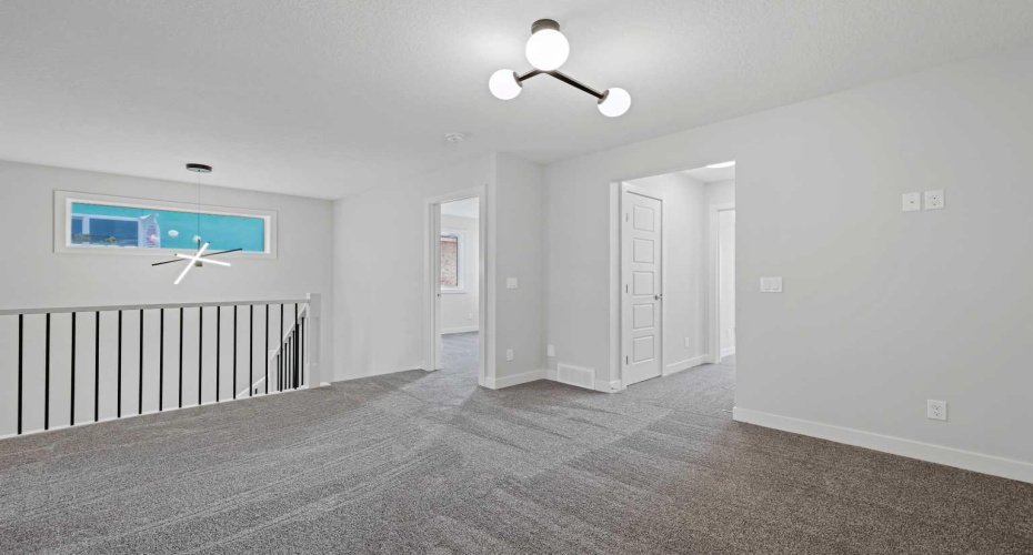 8 Topaz Place, Cochrane, Alberta T4C 3K2, 3 Bedroom Bedrooms, 0 ,3 BathroomBathrooms,Residential,For Sale,Topaz,0,A2283082