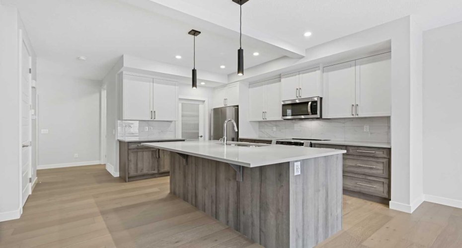 8 Topaz Place, Cochrane, Alberta T4C 3K2, 3 Bedrooms Bedrooms, ,3 BathroomsBathrooms,Residential,For Sale,Topaz,A2283082