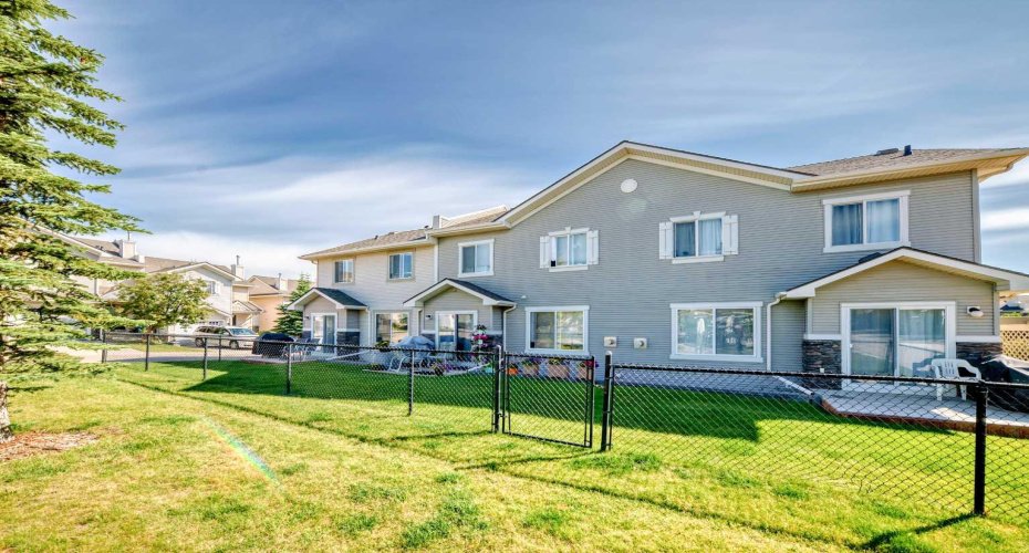 371 Marina Drive, Chestermere, Alberta T1X 1V1, 3 Bedrooms Bedrooms, ,2 BathroomsBathrooms,Residential,For Sale,Marina,A2284332