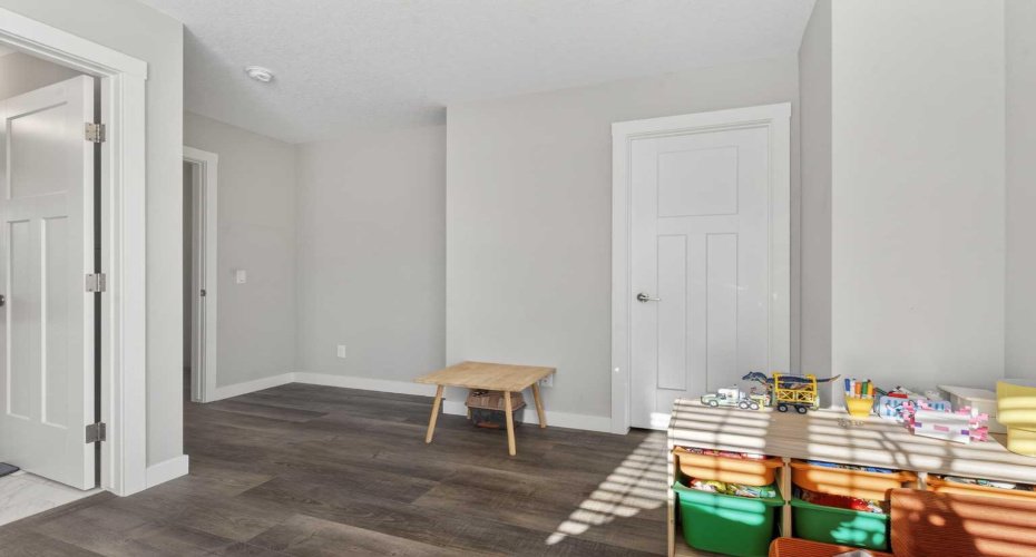 79 Auburn Meadows Street, Calgary, Alberta T3M 2S1, 2 Bedrooms Bedrooms, ,3 BathroomsBathrooms,Residential,For Sale,Auburn Meadows,A2284749