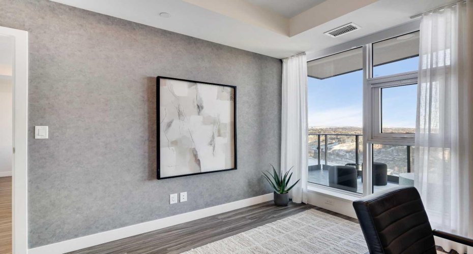 530 3 Street, Calgary, Alberta T2G2L8, 2 Bedrooms Bedrooms, ,2 BathroomsBathrooms,Residential,For Sale,3,A2286260