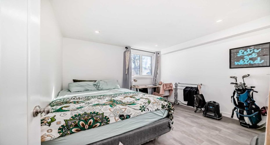 1817 16 Street, Calgary, Alberta T2T 4E3, 1 Bedroom Bedrooms, ,1 BathroomBathrooms,Residential,For Sale,16,A2286283