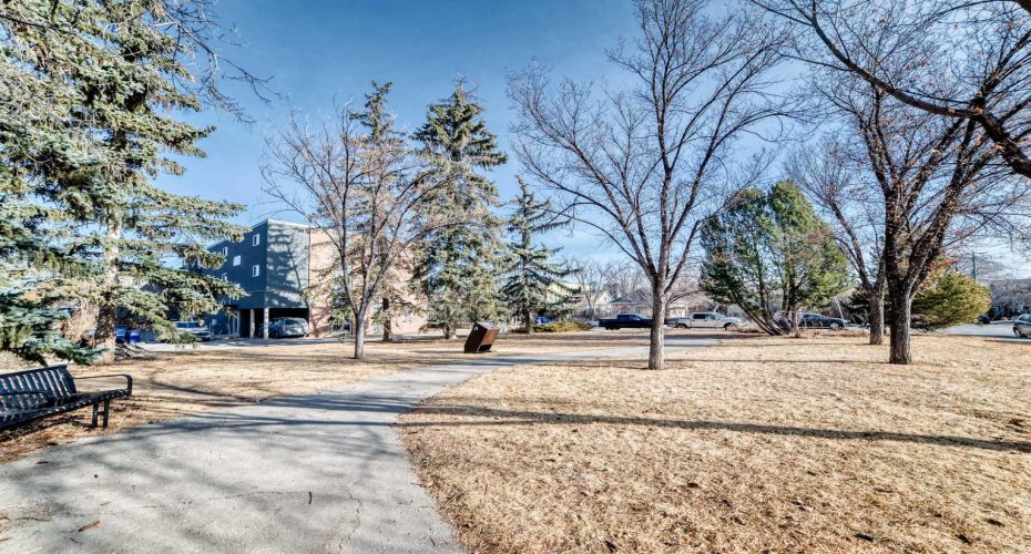 1817 16 Street, Calgary, Alberta T2T 4E3, 1 Bedroom Bedrooms, ,1 BathroomBathrooms,Residential,For Sale,16,A2286283