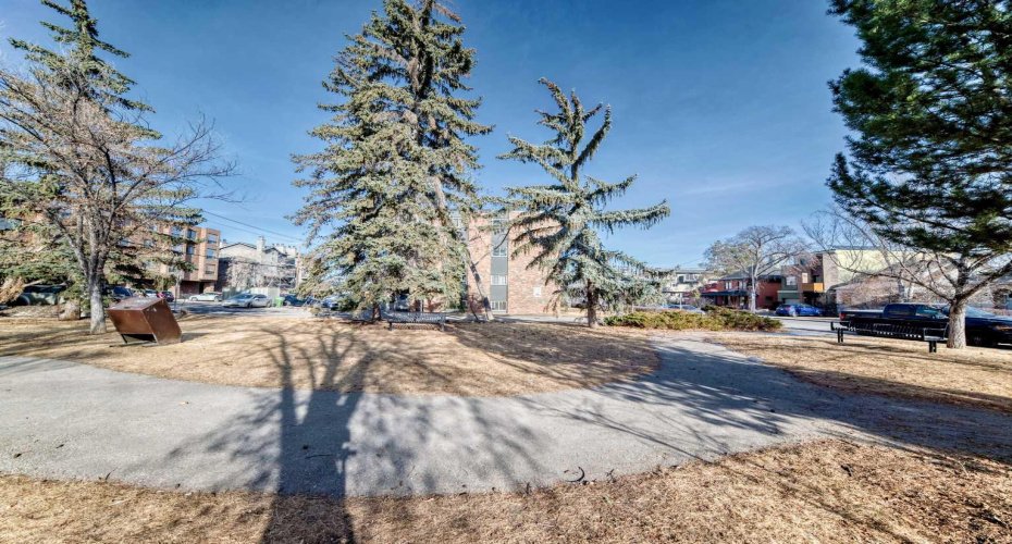1817 16 Street, Calgary, Alberta T2T 4E3, 1 Bedroom Bedrooms, ,1 BathroomBathrooms,Residential,For Sale,16,A2286283