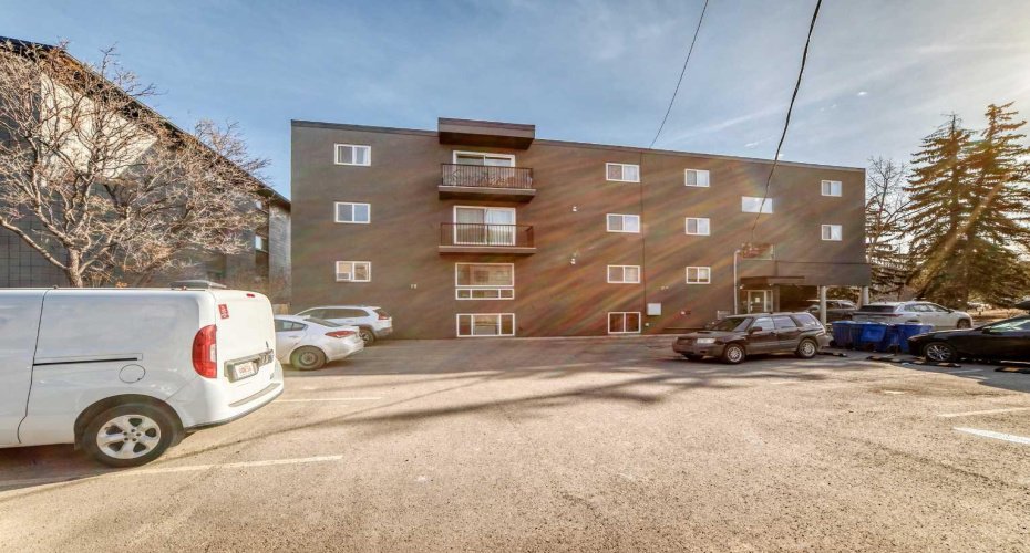 1817 16 Street, Calgary, Alberta T2T 4E3, 1 Bedroom Bedrooms, ,1 BathroomBathrooms,Residential,For Sale,16,A2286283