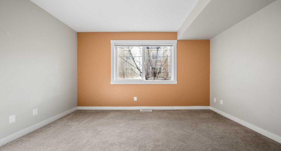 300 Marina Drive, Chestermere, Alberta T1X 0P6, 2 Bedrooms Bedrooms, ,1 BathroomBathrooms,Residential,For Sale,Marina,A2286522