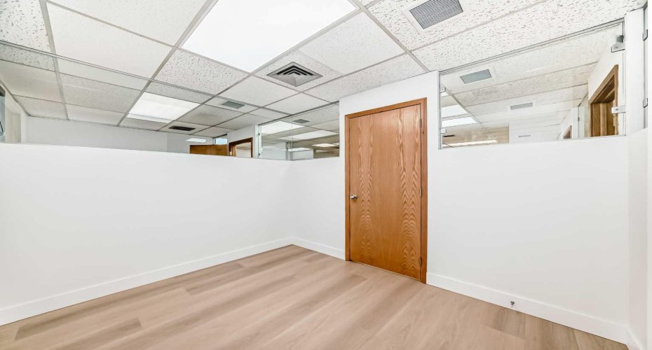 2139 4 Avenue, Calgary, Alberta T2N 0N6, 0 , 0 ,0,Commercial,For Lease,4,0,A2286604