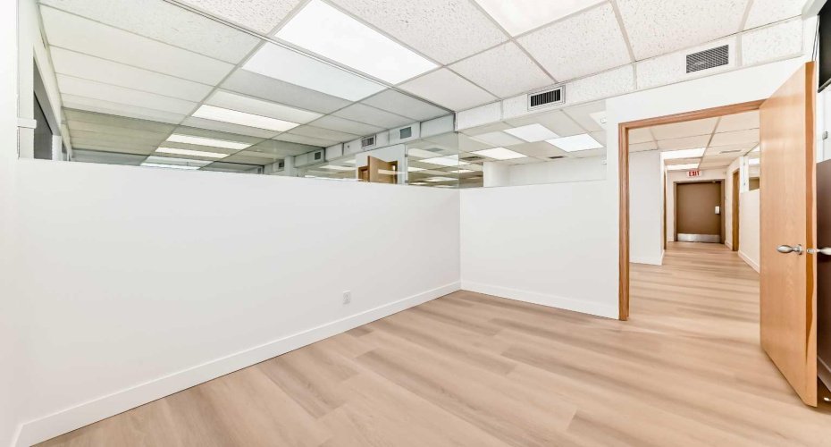 2139 4 Avenue, Calgary, Alberta T2N 0N6, 0 , 0 ,0,Commercial,For Lease,4,0,A2286604