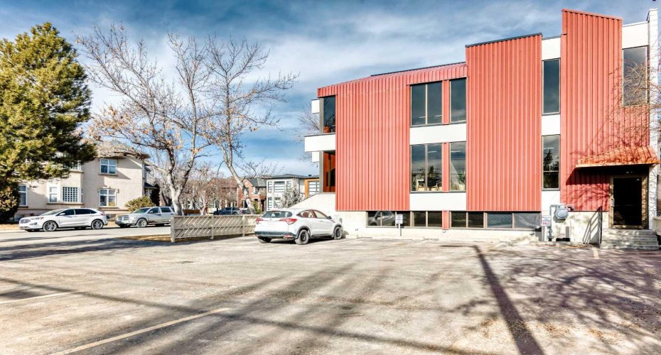 2139 4 Avenue, Calgary, Alberta T2N 0N6, 0 , 0 ,0,Commercial,For Lease,4,0,A2286604