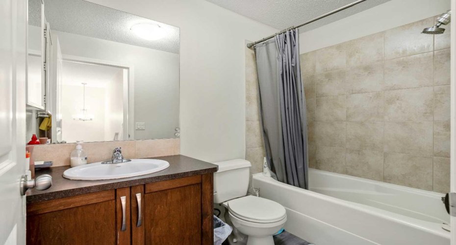 8339 Saddlebrook Drive, Calgary, Alberta T3J 0P9, 3 Bedroom Bedrooms, 0 ,4 BathroomBathrooms,Residential,For Sale,Saddlebrook,0,A2286476