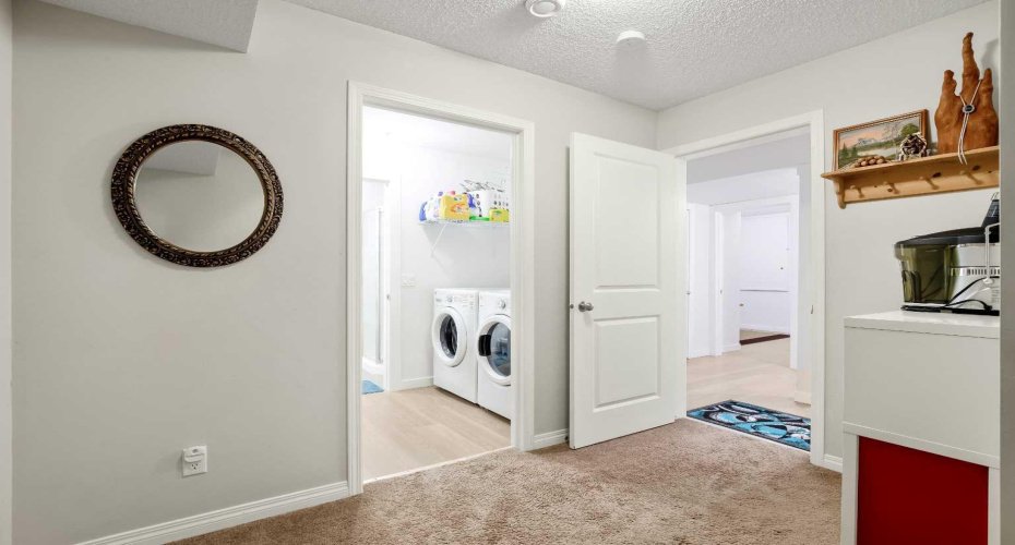 8339 Saddlebrook Drive, Calgary, Alberta T3J 0P9, 3 Bedroom Bedrooms, 0 ,4 BathroomBathrooms,Residential,For Sale,Saddlebrook,0,A2286476