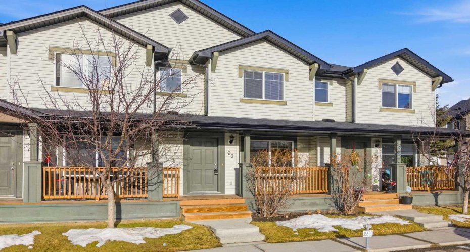 105 Drake Landing Common, Okotoks, Alberta T1S 0C9, 3 Bedrooms Bedrooms, ,2 BathroomsBathrooms,Residential,For Sale,Drake Landing,A2279864