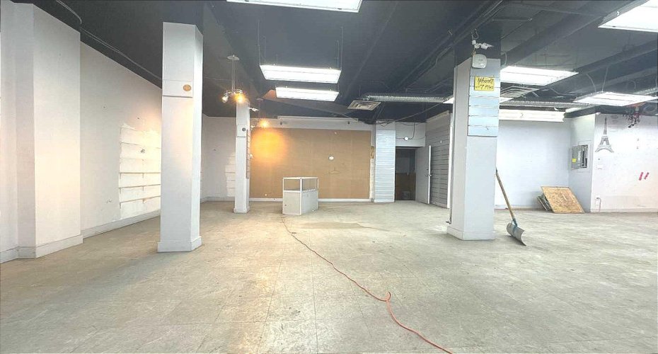 233 Centre Street, Calgary, Alberta T2G 2B7, 0 , 0 ,0,Commercial,For Lease,Centre,0,A2277966