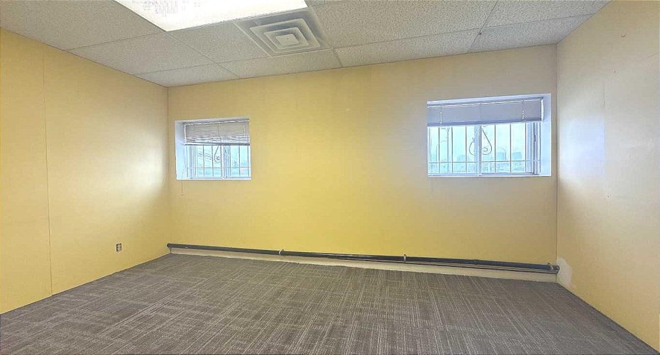 1710 Centre Street, Calgary, Alberta T2E 2S7, 0 , 0 ,0,Commercial,For Lease,Centre,0,A2277996