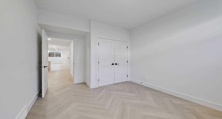2216 35 Street, Calgary, Alberta T3E 2X8, 5 Bedroom Bedrooms, 0 ,4 BathroomBathrooms,Residential,For Sale,35,0,A2286277