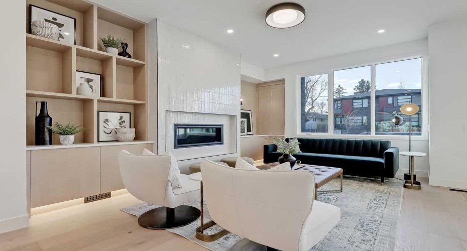 2216 35 Street, Calgary, Alberta T3E 2X8, 5 Bedroom Bedrooms, 0 ,4 BathroomBathrooms,Residential,For Sale,35,0,A2286277