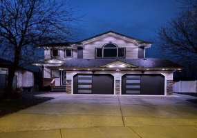 40 Cimarron Crescent, Okotoks, Alberta T1S 1S7, 4 Bedrooms Bedrooms, ,4 BathroomsBathrooms,Residential,For Sale,Cimarron,A2286719