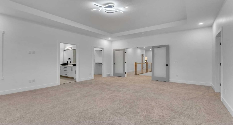 139 South Shore Road, Chestermere, Alberta T1X 3G2, 7 Bedrooms Bedrooms, ,7 BathroomsBathrooms,Residential,For Sale,South Shore,A2286744