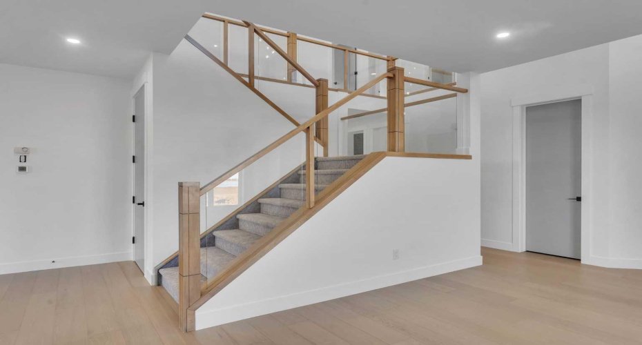 139 South Shore Road, Chestermere, Alberta T1X 3G2, 7 Bedrooms Bedrooms, ,7 BathroomsBathrooms,Residential,For Sale,South Shore,A2286744