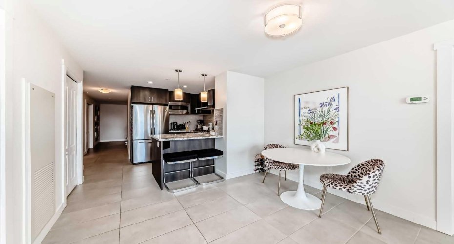 303 13 Avenue, Calgary, Alberta T2R0Y9, 2 Bedroom Bedrooms, 0 ,2 BathroomBathrooms,Residential,For Sale,13,0,A2285694