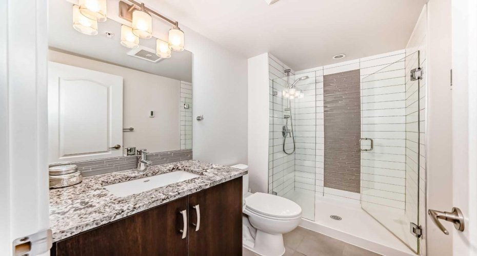 303 13 Avenue, Calgary, Alberta T2R0Y9, 2 Bedroom Bedrooms, 0 ,2 BathroomBathrooms,Residential,For Sale,13,0,A2285694