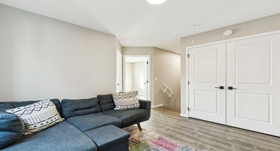 129 Dawson Drive, Chestermere, Alberta T1X 1Z8, 4 Bedrooms Bedrooms, ,4 BathroomsBathrooms,Residential,For Sale,Dawson Drive,A2286862