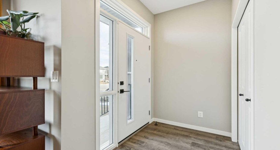 129 Dawson Drive, Chestermere, Alberta T1X 1Z8, 4 Bedrooms Bedrooms, ,4 BathroomsBathrooms,Residential,For Sale,Dawson Drive,A2286862