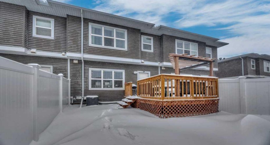 448 West Lakeview Drive, Chestermere, Alberta T1X 2A4, 3 Bedrooms Bedrooms, ,3 BathroomsBathrooms,Residential,For Sale,West Lakeview,A2287355