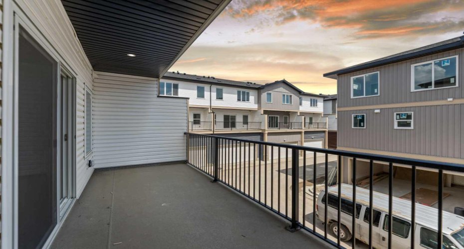 90 Corner Meadows Manor, Calgary, Alberta T3N 2N8, 4 Bedroom Bedrooms, 0 ,4 BathroomBathrooms,Residential,For Sale,Corner Meadows,0,A2278539