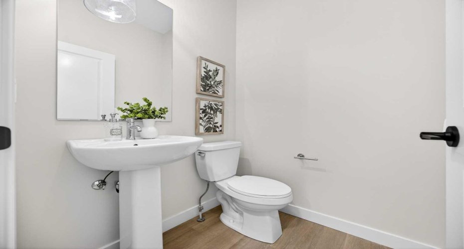 52 Fireside Common, Cochrane, Alberta T4C 3E1, 4 Bedrooms Bedrooms, ,3 BathroomsBathrooms,Residential,For Sale,Fireside,A2286463