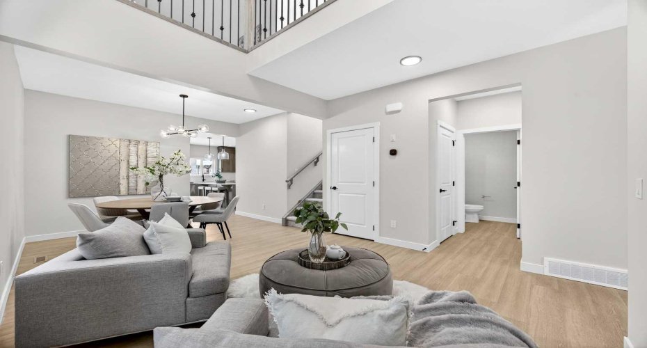 52 Fireside Common, Cochrane, Alberta T4C 3E1, 4 Bedrooms Bedrooms, ,3 BathroomsBathrooms,Residential,For Sale,Fireside,A2286463