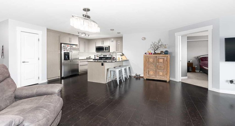 11 Mahogany Row, Calgary, Alberta T3M 2L6, 2 Bedroom Bedrooms, 0 ,2 BathroomBathrooms,Residential,For Sale,Mahogany,0,A2286592