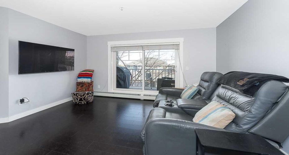 11 Mahogany Row, Calgary, Alberta T3M 2L6, 2 Bedroom Bedrooms, 0 ,2 BathroomBathrooms,Residential,For Sale,Mahogany,0,A2286592